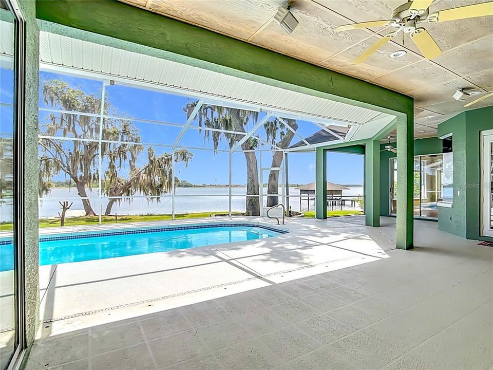 For Sale: $740,000 (4 beds, 3 baths, 3065 Square Feet)