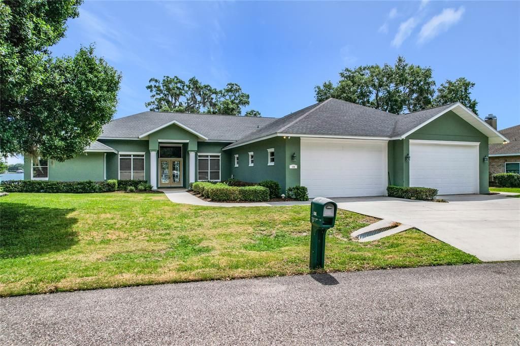 For Sale: $740,000 (4 beds, 3 baths, 3065 Square Feet)