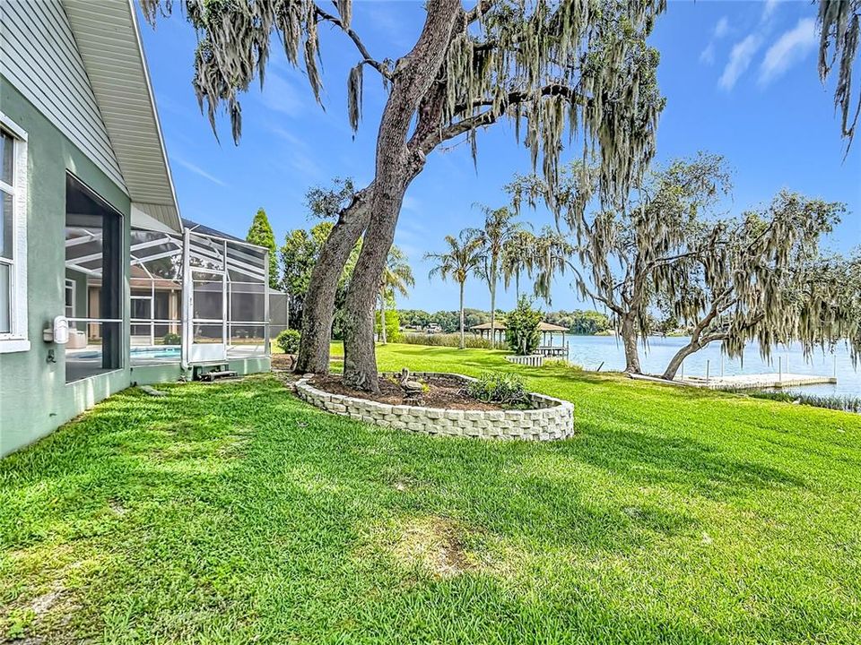 For Sale: $740,000 (4 beds, 3 baths, 3065 Square Feet)