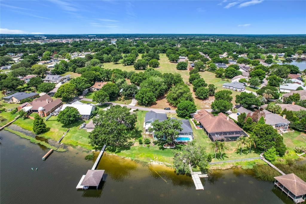 For Sale: $740,000 (4 beds, 3 baths, 3065 Square Feet)