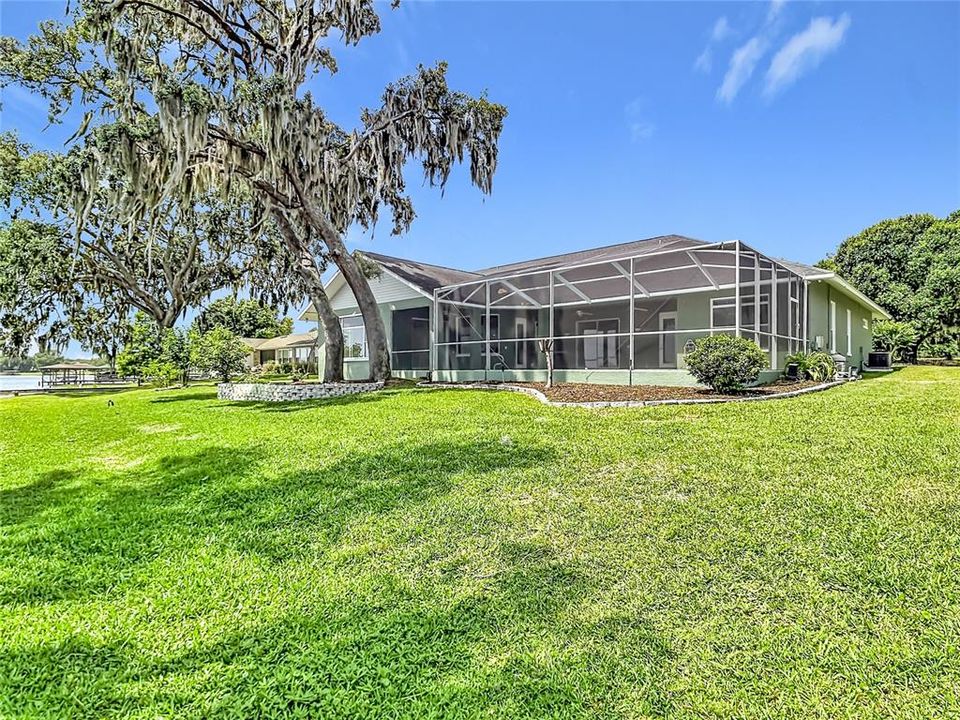 For Sale: $740,000 (4 beds, 3 baths, 3065 Square Feet)