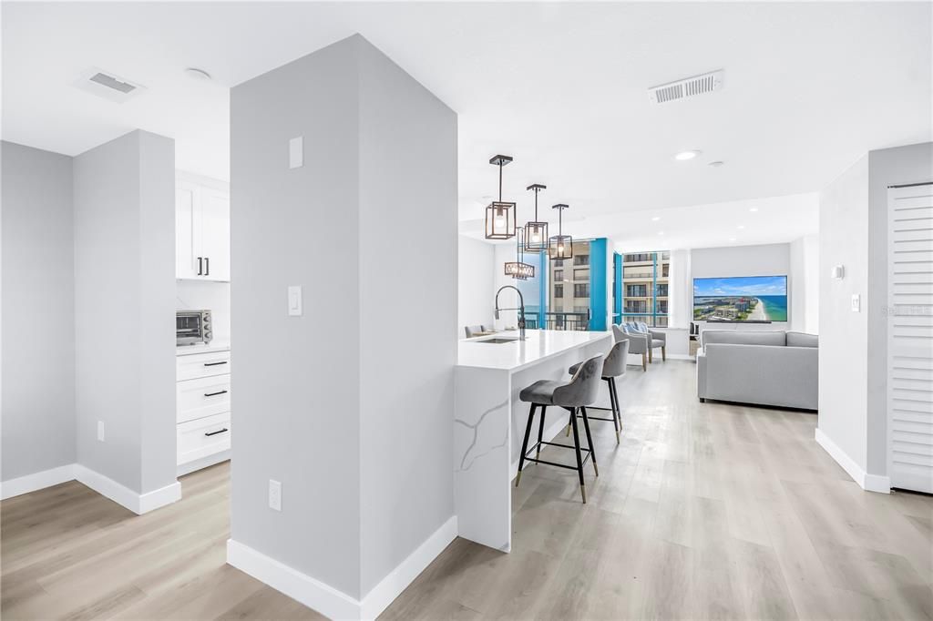 В аренду: $5,400 (2 спален, 2 ванн, 1450 Квадратных фут)