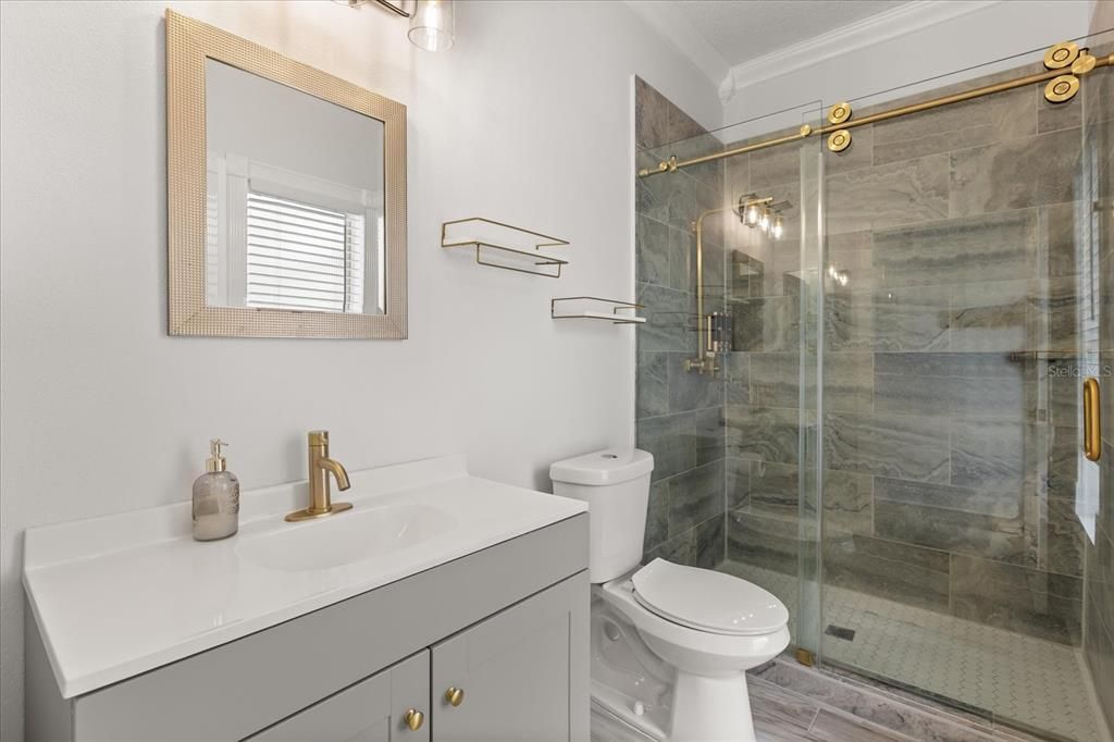 For Sale: $749,900 (6 beds, 4 baths, 3916 Square Feet)