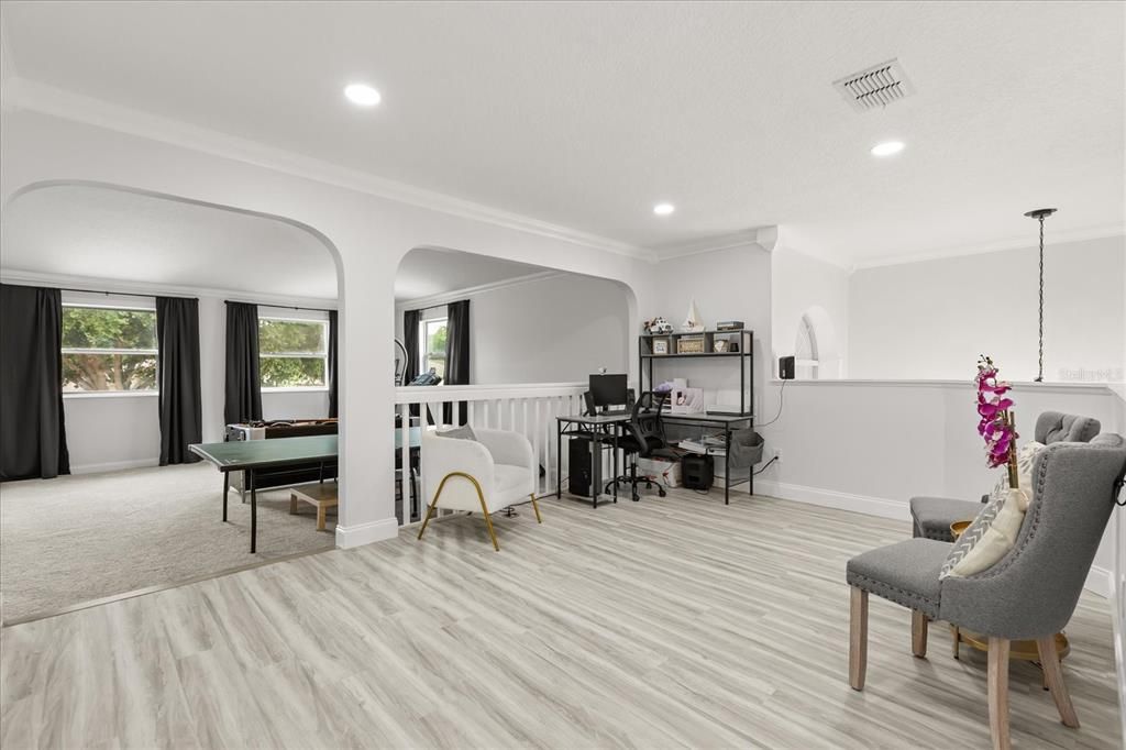 For Sale: $749,900 (6 beds, 4 baths, 3916 Square Feet)