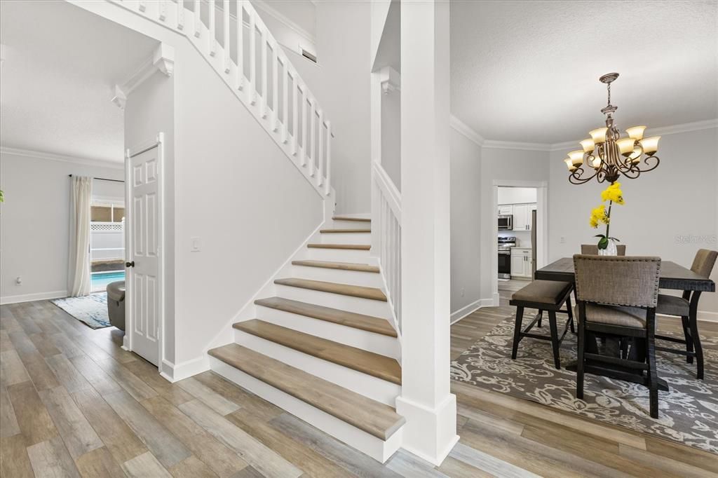 For Sale: $749,900 (6 beds, 4 baths, 3916 Square Feet)
