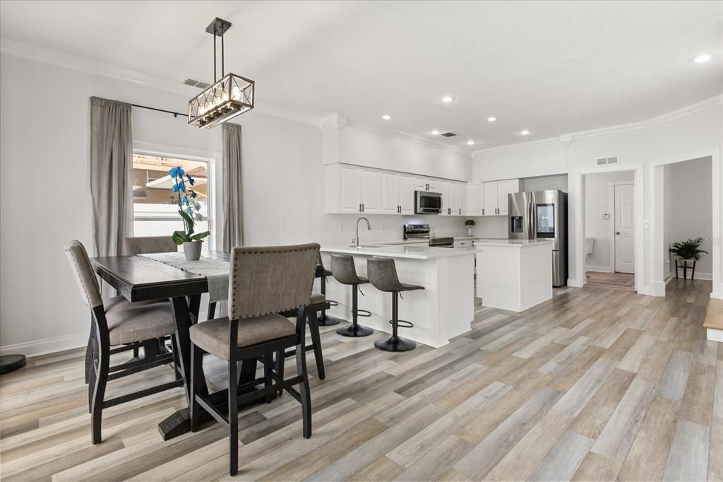 For Sale: $749,900 (6 beds, 4 baths, 3916 Square Feet)