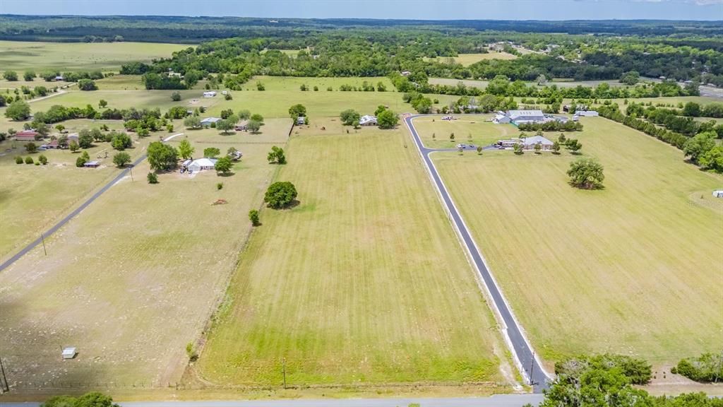 Activo con contrato: $250,000 (5.30 acres)