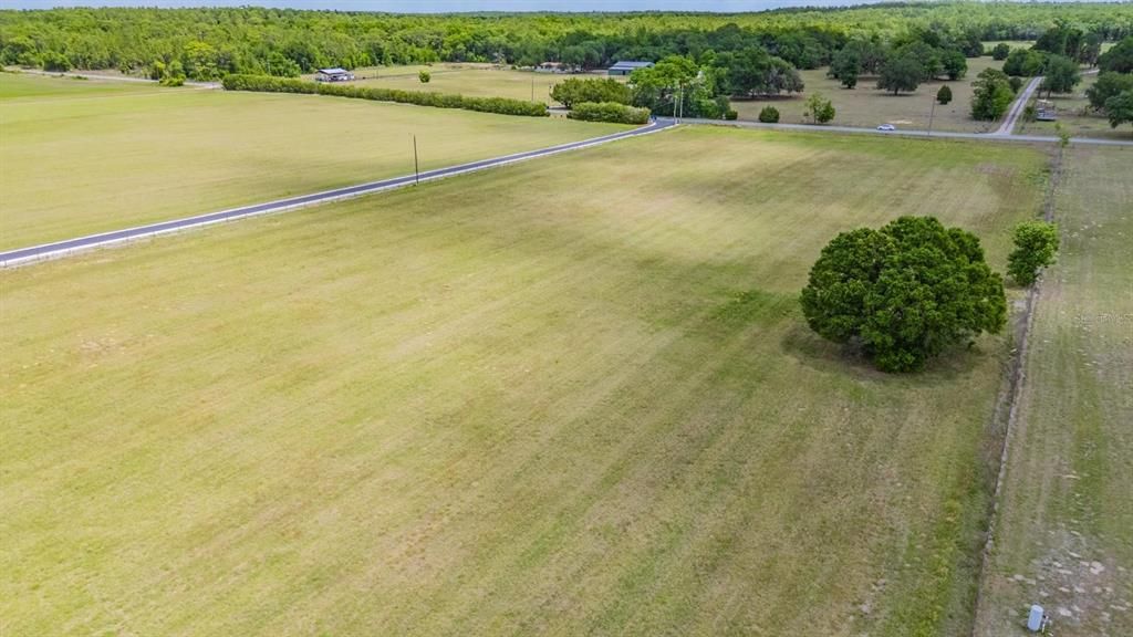 Activo con contrato: $250,000 (5.30 acres)