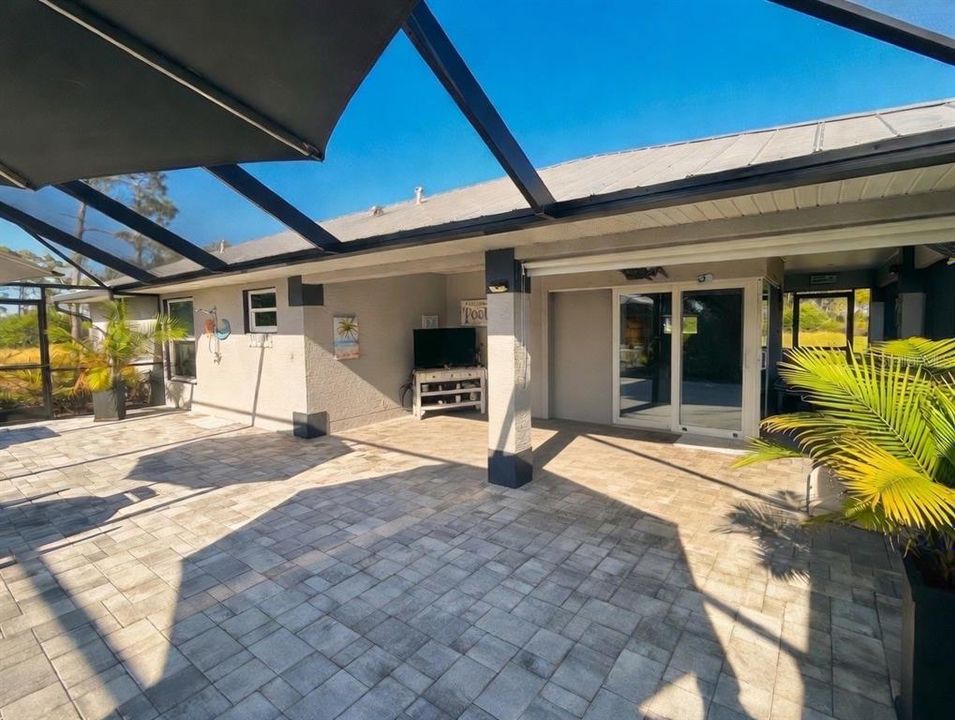 На продажу: $1,590,000 (4 спален, 4 ванн, 4851 Квадратных фут)