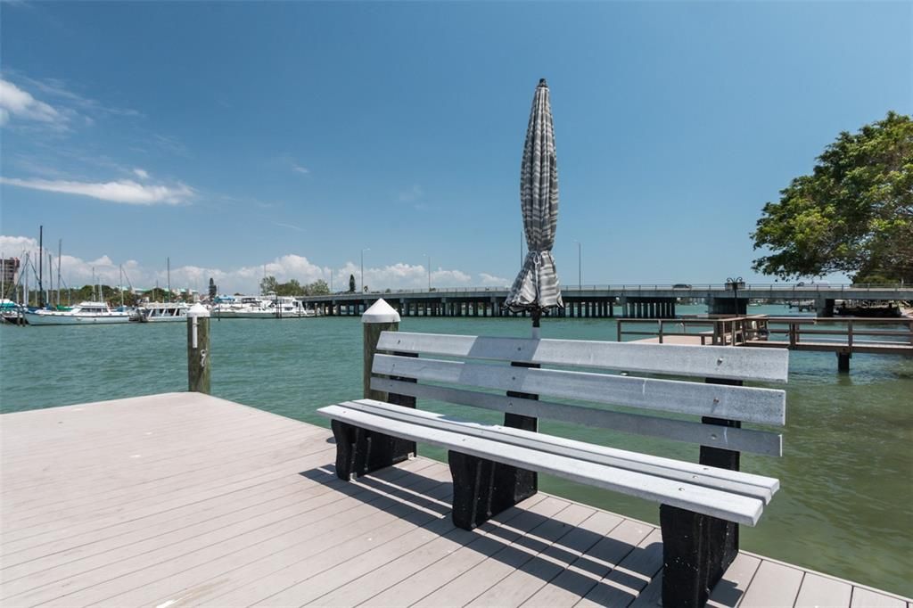 For Rent: $2,200 (1 beds, 1 baths, 615 Square Feet)