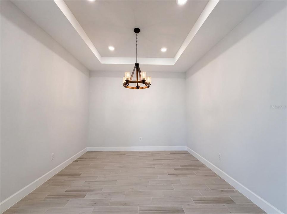 На продажу: $399,000 (2 спален, 2 ванн, 1530 Квадратных фут)