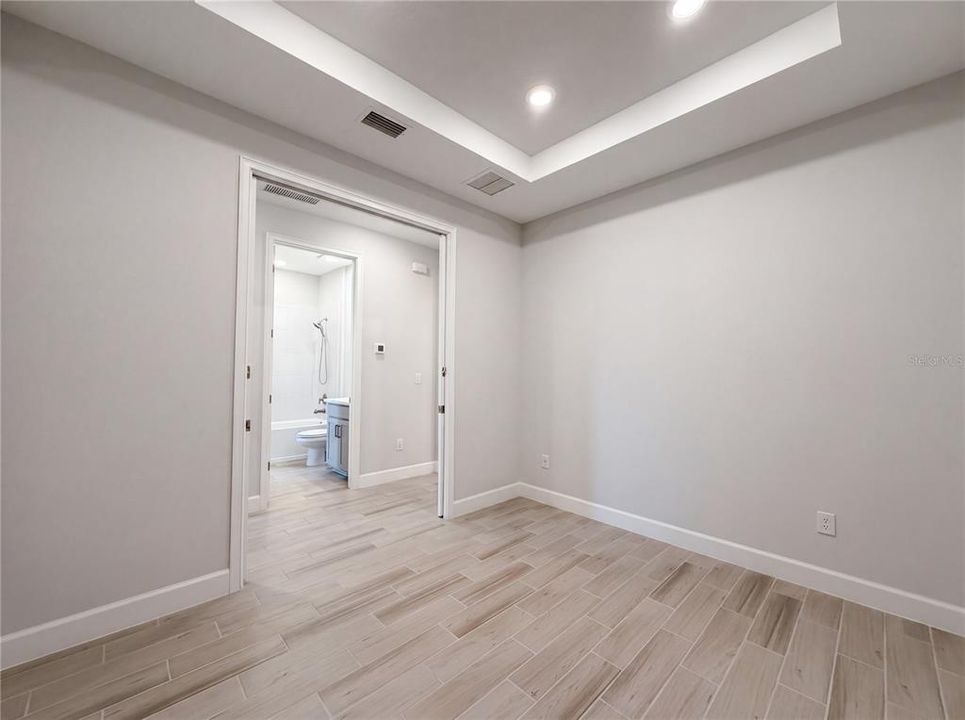 На продажу: $399,000 (2 спален, 2 ванн, 1530 Квадратных фут)