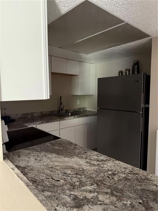 В аренду: $1,195 (2 спален, 1 ванн, 1027 Квадратных фут)
