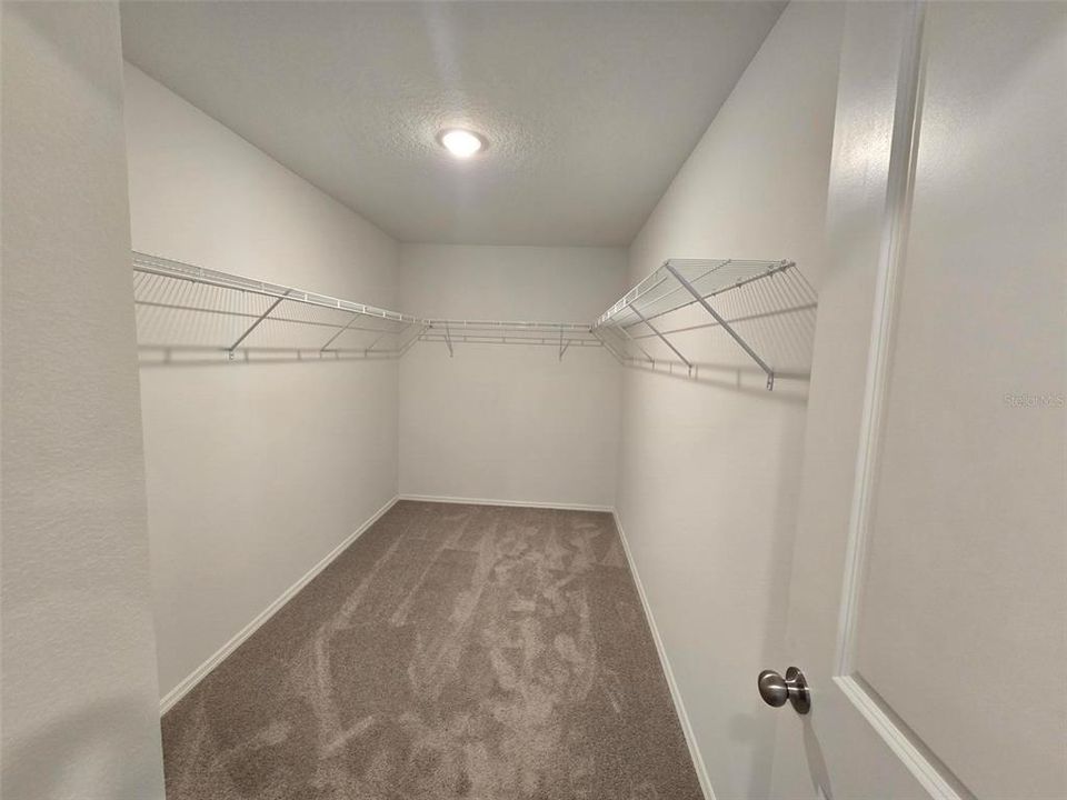 В аренду: $2,649 (5 спален, 2 ванн, 2489 Квадратных фут)