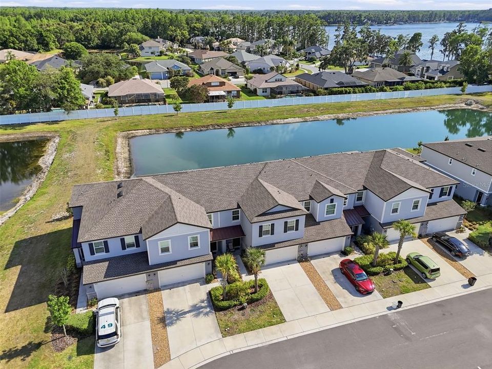 На продажу: $369,900 (4 спален, 2 ванн, 2466 Квадратных фут)