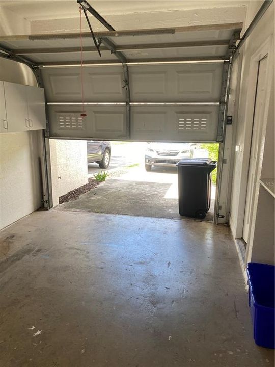 Activo con contrato: $3,900 (3 camas, 3 baños, 2323 Pies cuadrados)