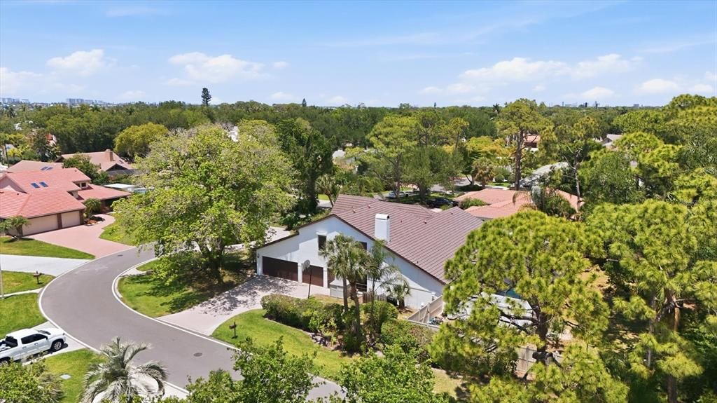 Activo con contrato: $1,599,500 (4 camas, 3 baños, 3103 Pies cuadrados)