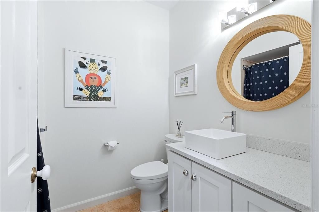 Activo con contrato: $1,599,500 (4 camas, 3 baños, 3103 Pies cuadrados)