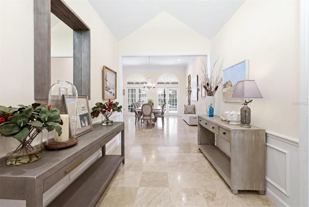 Activo con contrato: $1,599,500 (4 camas, 3 baños, 3103 Pies cuadrados)