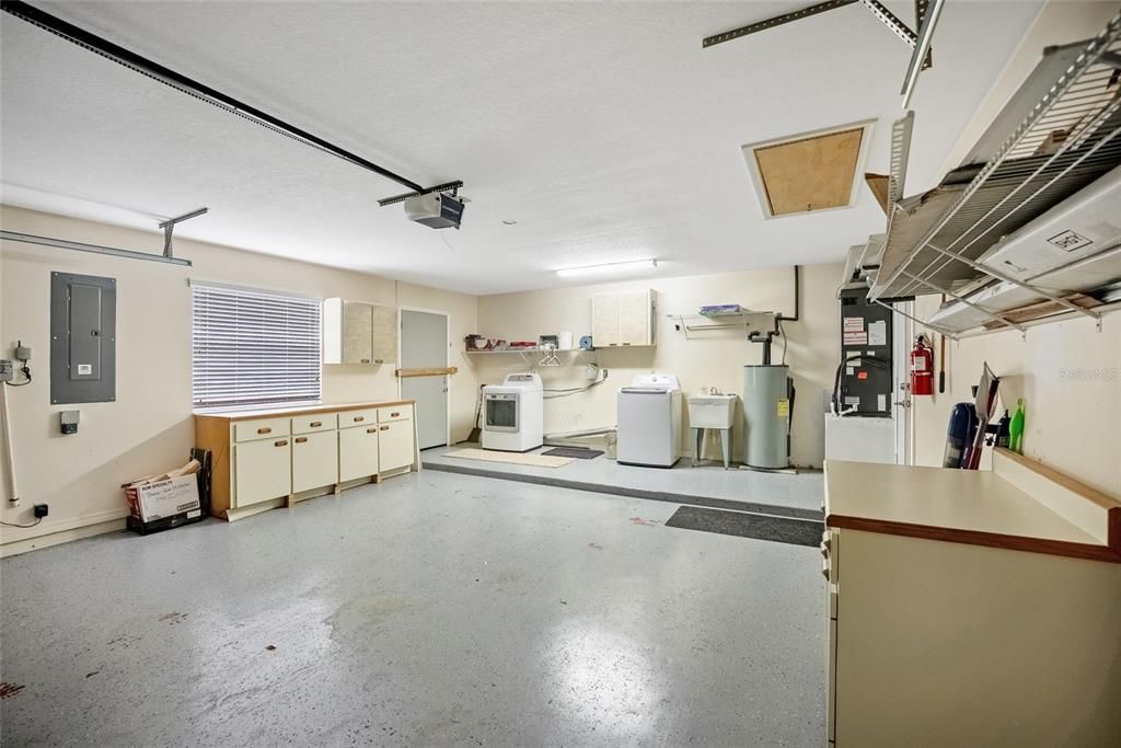На продажу: $259,900 (3 спален, 2 ванн, 1224 Квадратных фут)
