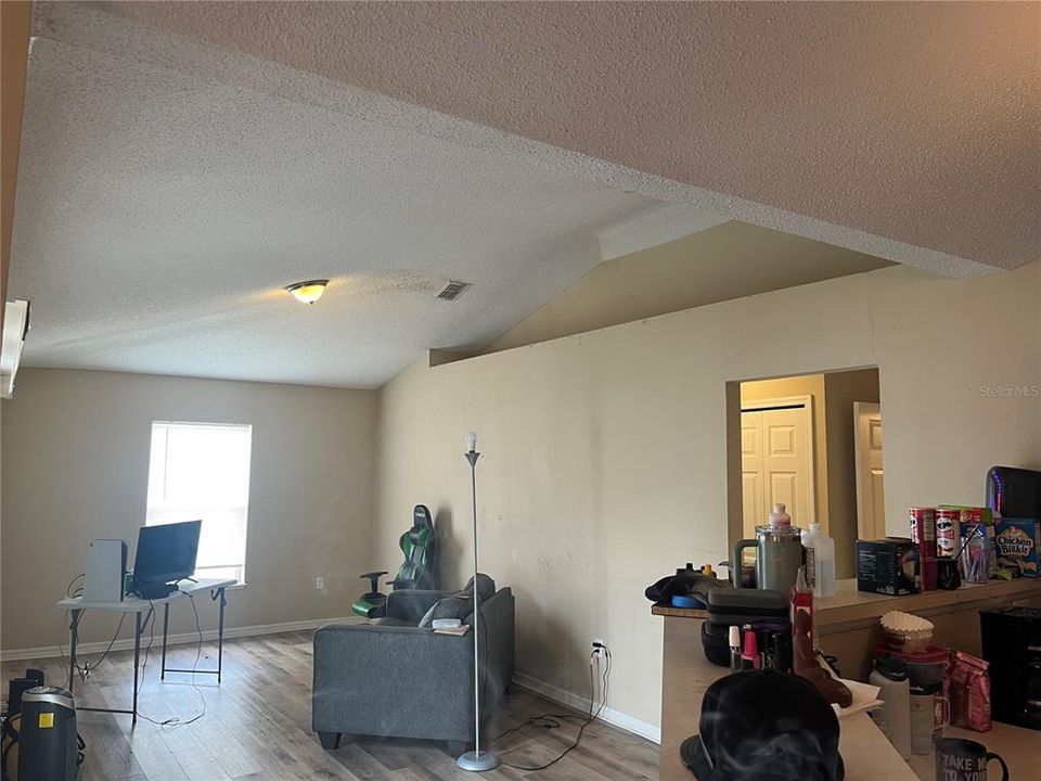 En Venta: $213,600 (3 camas, 2 baños, 1535 Pies cuadrados)