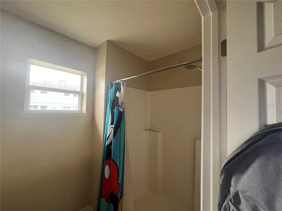 En Venta: $213,600 (3 camas, 2 baños, 1535 Pies cuadrados)