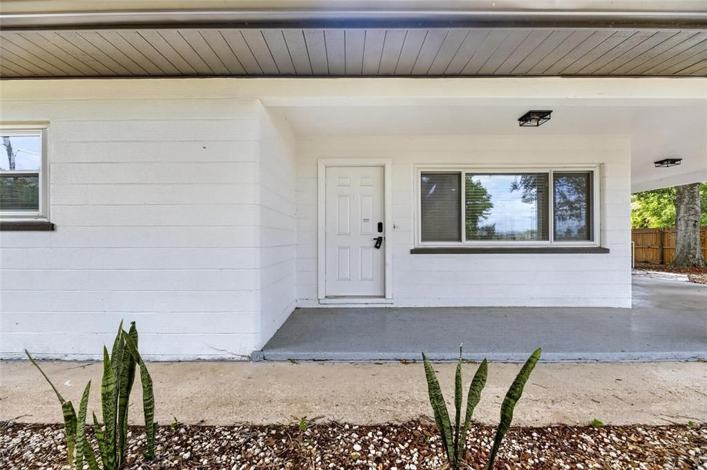 For Sale: $319,995 (3 beds, 2 baths, 1428 Square Feet)
