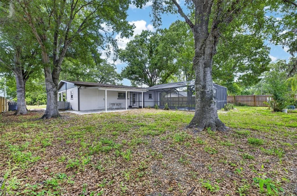 For Sale: $319,995 (3 beds, 2 baths, 1428 Square Feet)