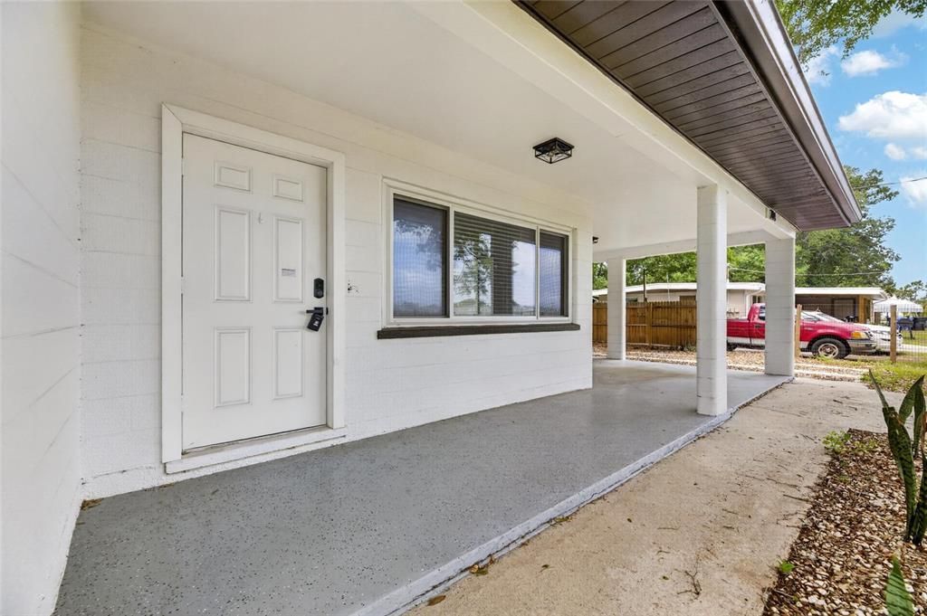 For Sale: $319,995 (3 beds, 2 baths, 1428 Square Feet)