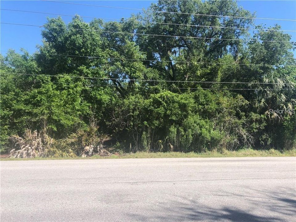 На продажу: $65,000 (0.26 acres)