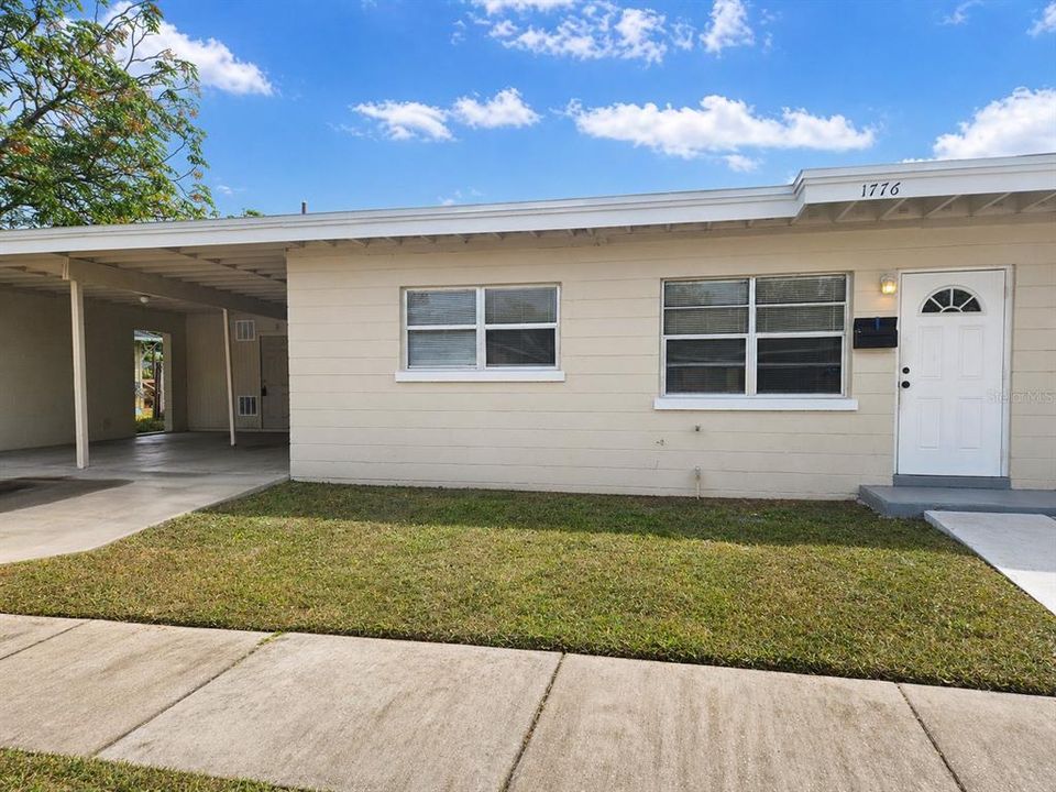 Active With Contract: $329,900 (4 beds, 0 baths, 1431 Square Feet)