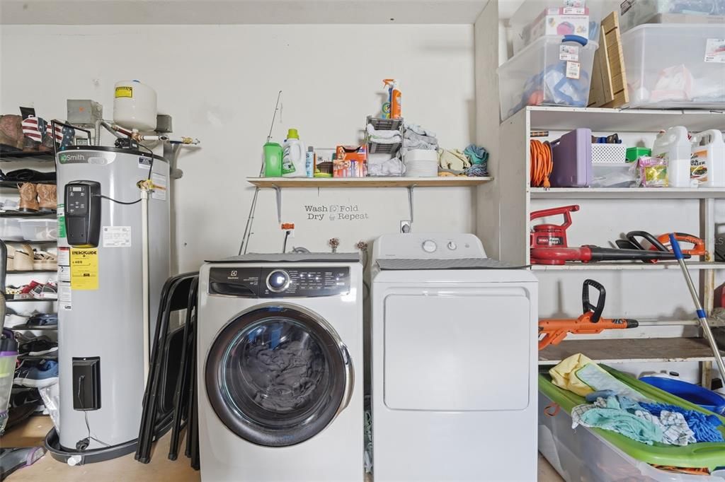 Activo con contrato: $278,000 (2 camas, 2 baños, 1312 Pies cuadrados)