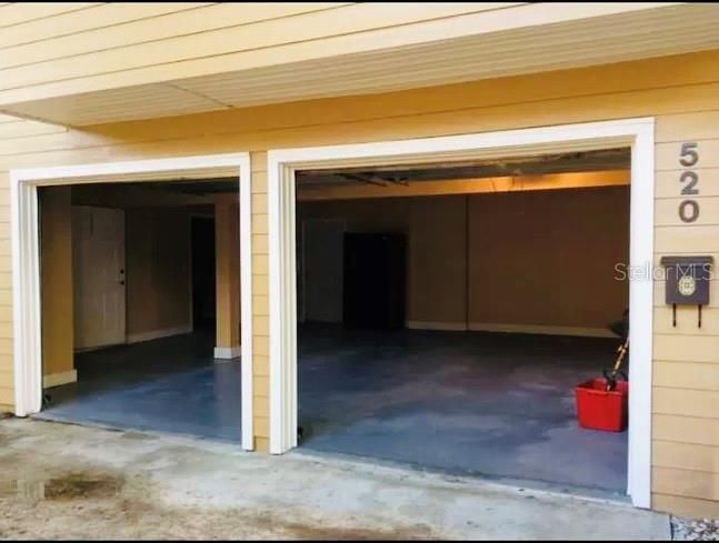 Activo con contrato: $2,400 (2 camas, 2 baños, 1250 Pies cuadrados)