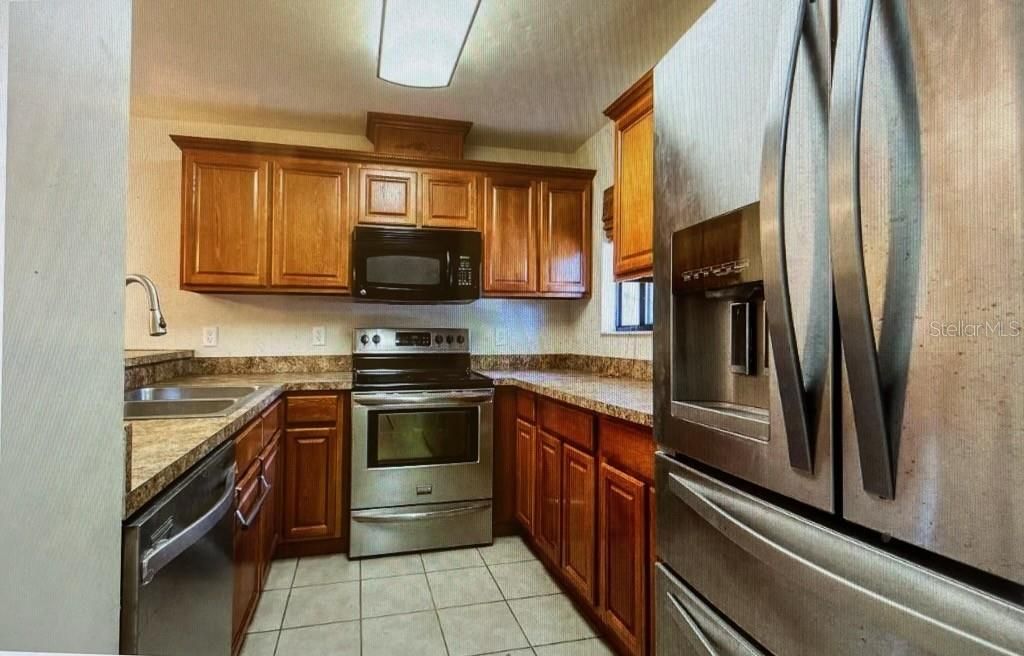 For Sale: $225,000 (3 beds, 2 baths, 1568 Square Feet)