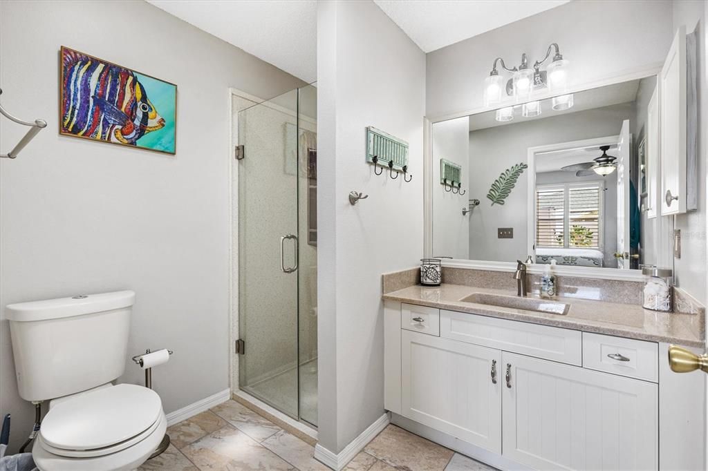 Active With Contract: $299,900 (2 beds, 2 baths, 1192 Square Feet)