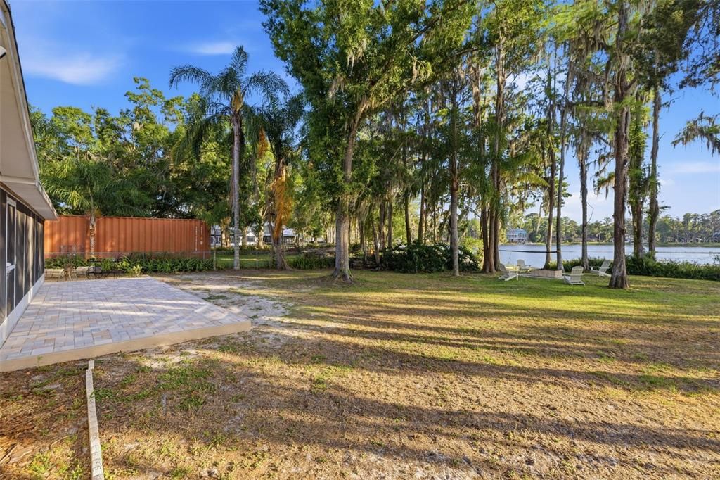 For Sale: $599,000 (2 beds, 2 baths, 1493 Square Feet)