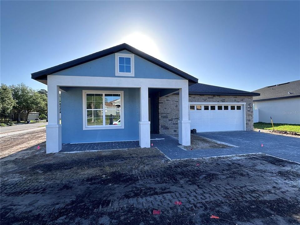 For Sale: $519,000 (4 beds, 3 baths, 2002 Square Feet)