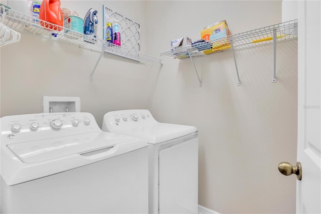 Activo con contrato: $398,400 (3 camas, 2 baños, 1731 Pies cuadrados)