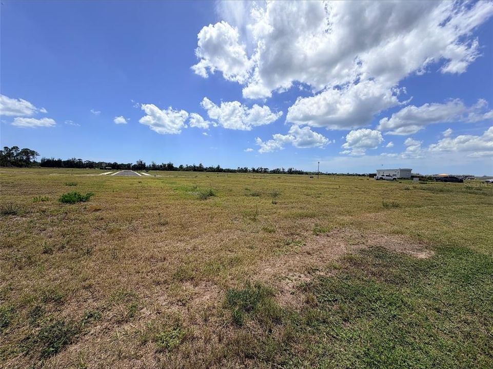 For Sale: $499,900 (0.18 acres)