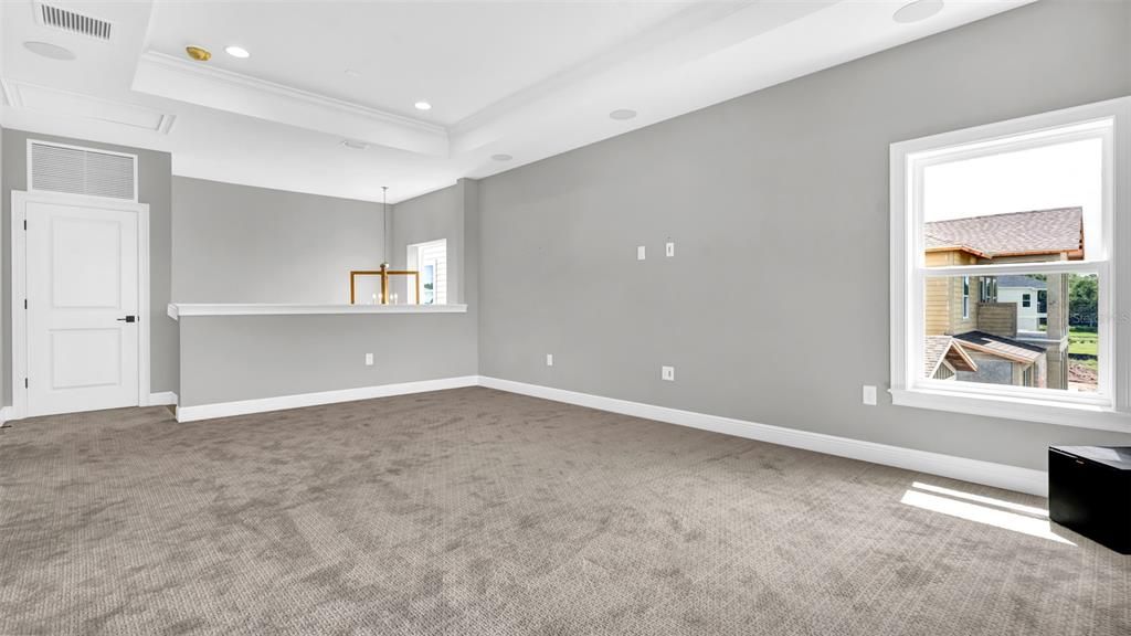 En Renta: $3,900 (3 camas, 2 baños, 2480 Pies cuadrados)