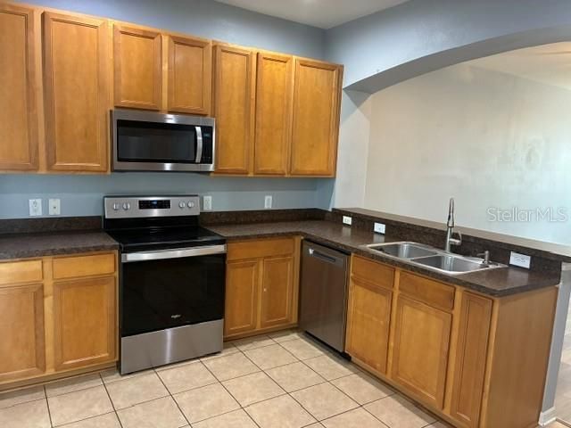 В аренду: $1,795 (2 спален, 2 ванн, 1176 Квадратных фут)