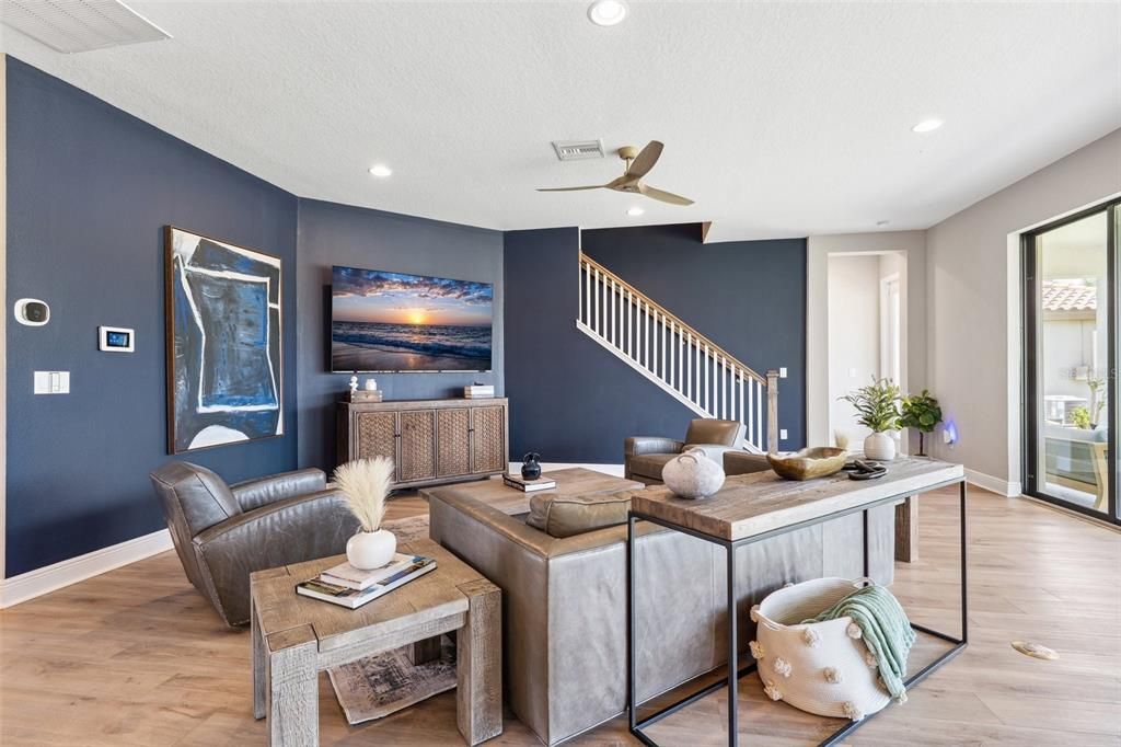 For Sale: $949,900 (5 beds, 4 baths, 3548 Square Feet)