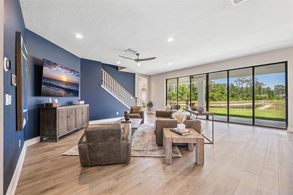 For Sale: $949,900 (5 beds, 4 baths, 3548 Square Feet)