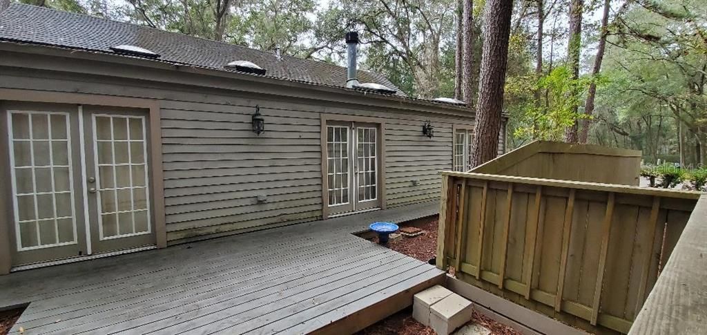 For Sale: $295,000 (2 beds, 2 baths, 1491 Square Feet)
