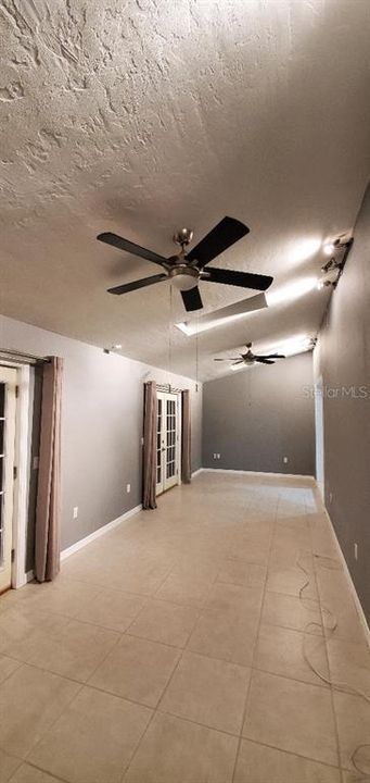 For Sale: $295,000 (2 beds, 2 baths, 1491 Square Feet)