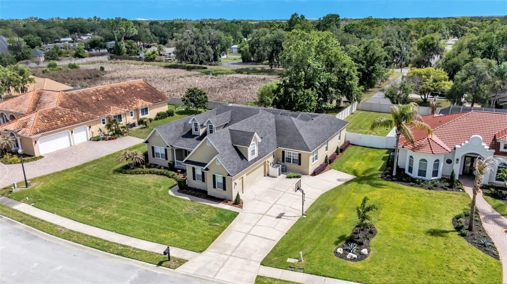 En Venta: $699,900 (4 camas, 3 baños, 3212 Pies cuadrados)