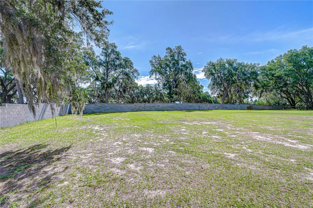 Activo con contrato: $460,000 (4 camas, 2 baños, 1908 Pies cuadrados)