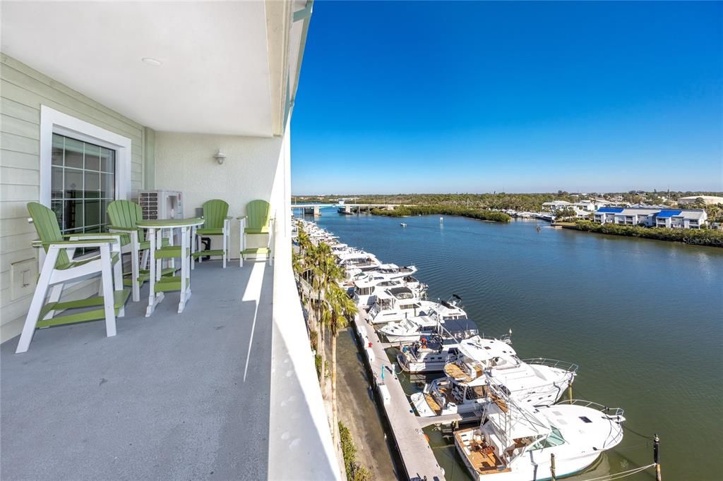 For Sale: $969,000 (3 beds, 2 baths, 1540 Square Feet)