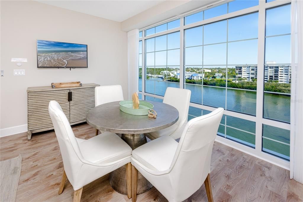 For Sale: $969,000 (3 beds, 2 baths, 1540 Square Feet)