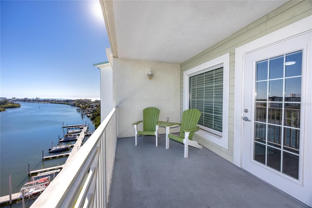 For Sale: $969,000 (3 beds, 2 baths, 1540 Square Feet)